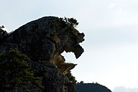 獅子岩